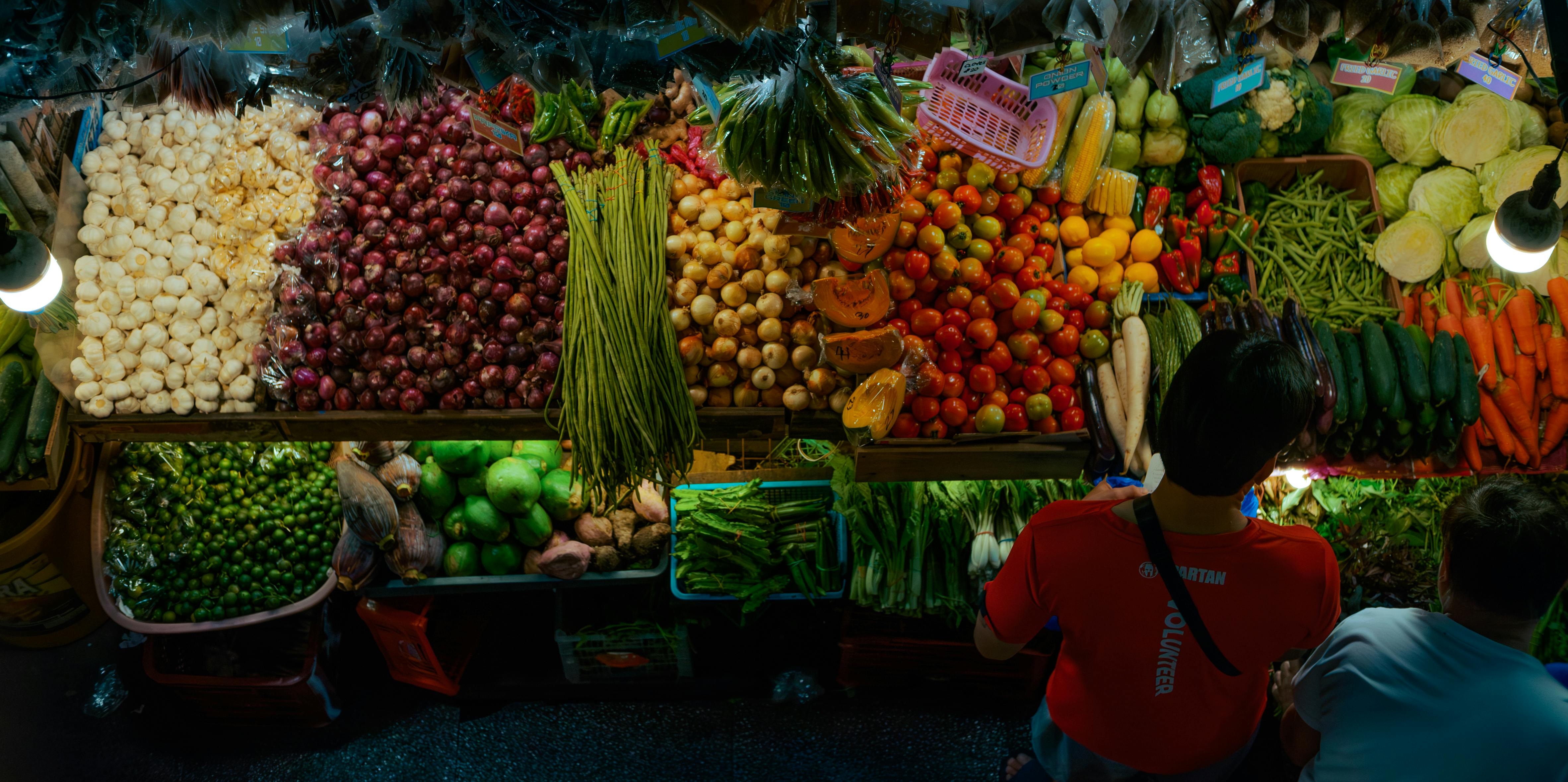 FarmHub agriculture marketplace visual